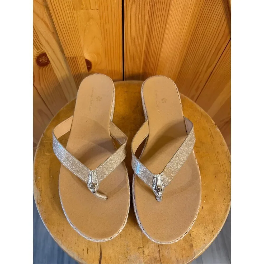 Tommy Bahama sandals flip flops Women Size 9M Gold Synthetic Upper